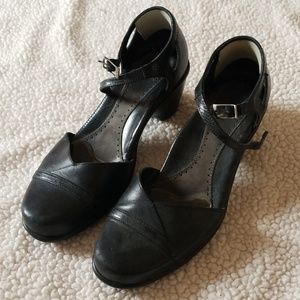 Dansko mary Jane's